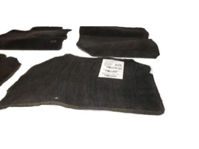 GM First- and Second-Row Carpeted Floor Mats in Jet Black 23271400