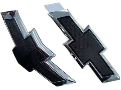 GM Front and Rear Bowtie Emblems in Black 84151500