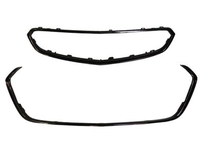 GM Upper and Lower Grille Surrounds in Phantom Black 92276989