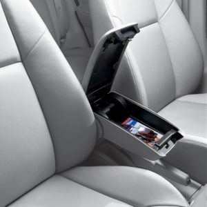 GM Arm Rest,Note:Includes Cup Holder,Gray (14i) 19157353