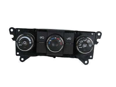 GM 23111244 Heater & Air Conditioner Control Assembly