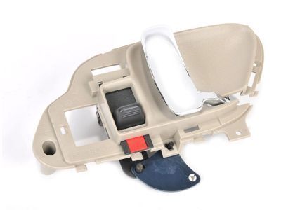 GM 15019126 Handle Assembly, Front Side Door Inside *Shale Bezel 15019126 GM Handle Assembly, Front Side Door Inside *Shale Bezel Product Photo 1 of 1