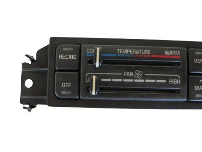 GM 25750599 Heater & Air Conditioner Control Assembly