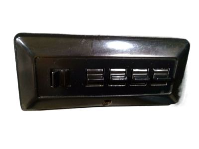 GM 10221263 Bezel,Rear Switch Plate(LH)