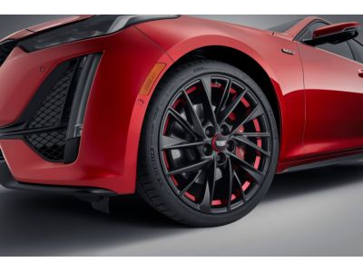GM 20x8.5-Inch 5-Split Spoke Wheel in Low Gloss Black with Red Accents 84718951