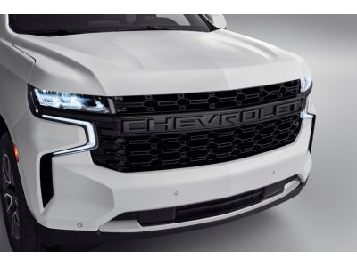 GM Grille in Black with Chevrolet Script (for Vehicles with HD Surround Vision Camera) 85638038