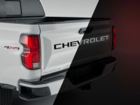 Chevrolet Colorado Exterior Emblems - 19434434