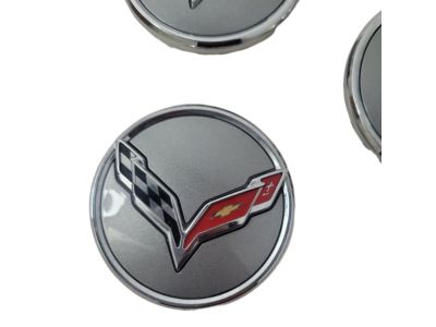 GM Center Cap in Argent with Crossed Flags Logo 19301415