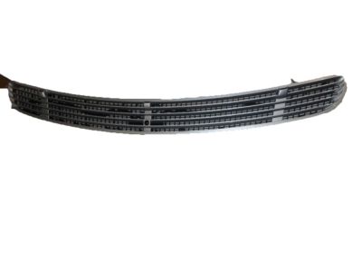 GM Grille,Note:For Use on Light Duty Models,Chrome Surround with Chrome Mesh 22767485