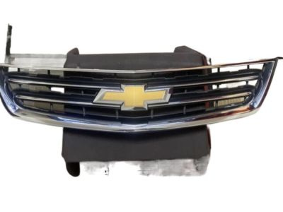 GM Grille in Chrome with Silver Ice Metallic Surround and Bowtie Logo 22985028