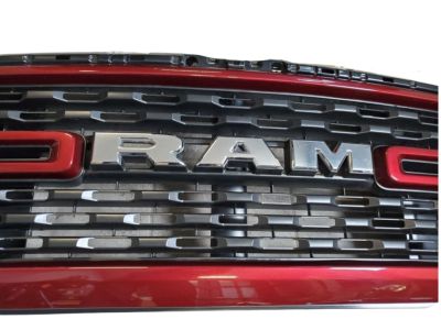 GM Grille in Black with GMC Logo (Not for use on Vehicles with Adaptive Cruise Control) 23372598