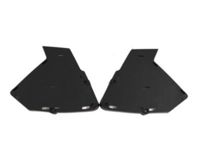 GM Lower Grille in Black with SS Emblem 84040596