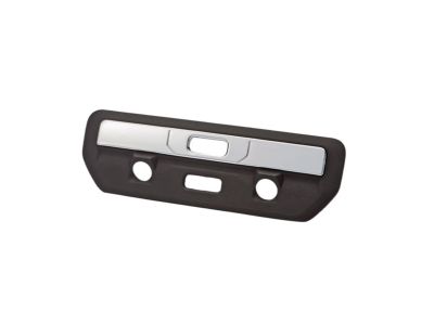 GM Tailgate Handle in Chrome for MultiPro™ Tailgate 84123317