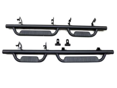 GM Double Cab 3-Inch Off-Road Assist Steps (Diesel) 84192279