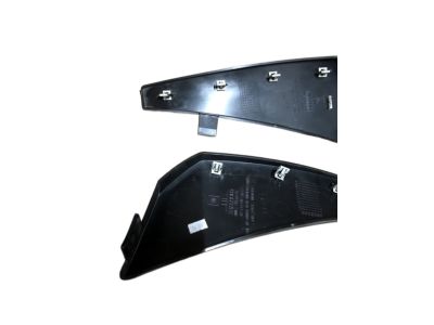 GM Rear Splash Guards in Black 84263457