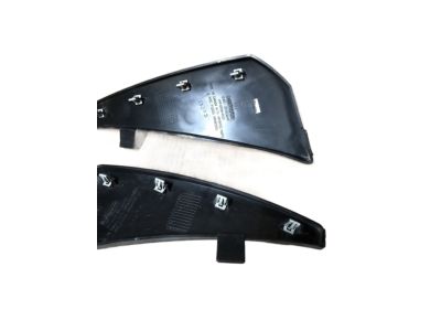 GM Rear Splash Guards in Black 84263457