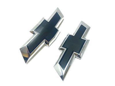 GM Front and Rear Bowtie Emblems in Black 84337320