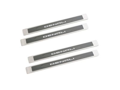 GM Front and Rear Illuminated Door Sill Plates with Denali Script 84446037