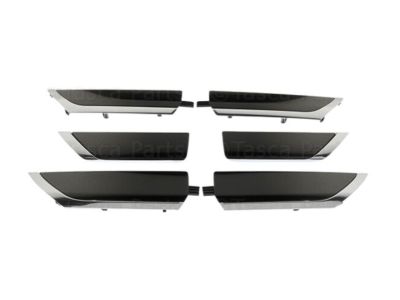 GM Interior Trim Kit in Silver for Crew Cab (for models with Center Console) 84458971