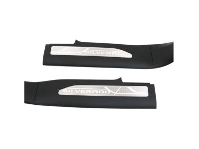 GM Front Door Sill Plates with Jet Black Surround and Silverado Script 84529475