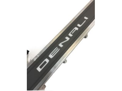GM Illuminated Front and Rear Door Sill Plates with Denali Script 84667517