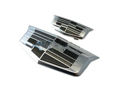 GM Cadillac Emblems in Monochrome Finish 84675902
