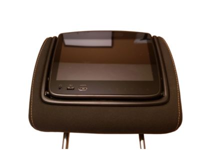 84307504 GM Third-Row One-Piece Carpeted Floor Mat in Ebony Product Photo 2 of 3