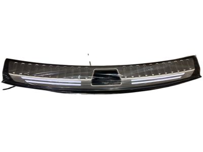 GM Illuminated Cargo Sill Plate in Jet Black 84814812