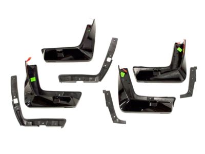 GM Front Molded Splash Guards in Black Raven 84868385