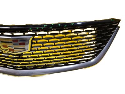 GM Grille in Gloss Black with Gloss Black Surround and Cadillac Logo 84926782