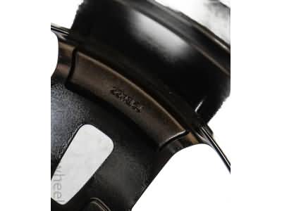GM 22x8.5-Inch Aluminum Multi-Spoke Wheel in High Gloss Black 84829258