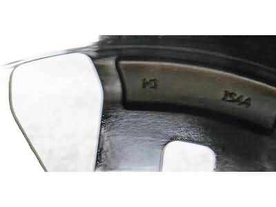 GM 22x8.5-Inch Aluminum Multi-Spoke Wheel in High Gloss Black 84829258