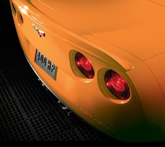 GM Spoiler Kit - Full Width,Note:Atomic Orange (83U) 19211167