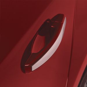 GM Front and Rear Door Handles in Red Hot with Chrome Strip 95437844