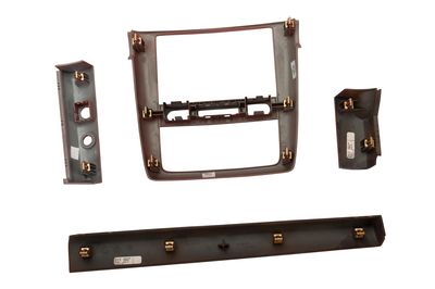 GM Interior Trim Kit in Red 17801893