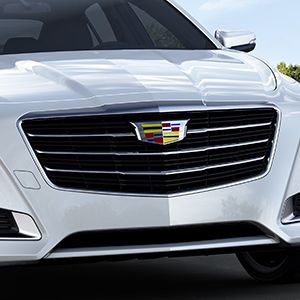 GM Grille in Black with Chrome Surround and Cadillac Logo 23473019