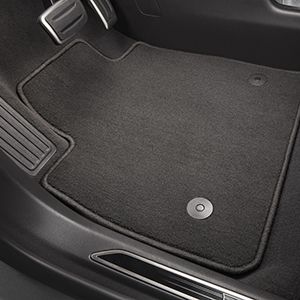 GM Front and Rear Carpeted Floor Mats in Jet Black 84257838