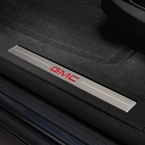 GM Illuminated Front Door Sill Plates in Ebony with GMC Logo 23129796