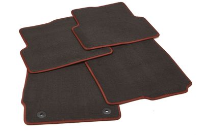 GM Front and Rear Carpeted Floor Mats in Black 19301575