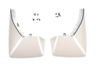 GM Rear Molded Splash Guards in White Diamond 20946816