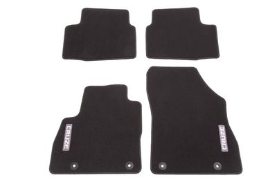 GM Front and Rear Carpeted Floor Mats in Black 39084563