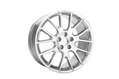 GM 19x9-Inch Aluminum 7-Spoke Rear Wheel in Polished Finish 23424547