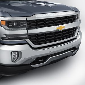 GM Grille in Black with Chrome Surround and Bowtie Logo 84134045