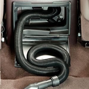 GM Onboard Vacuum Cleaning System by Shop Vac 19369194