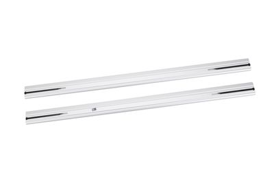 GM Crew Cab Aeroblade Roof Rack Package by Thule in Silver 19331870