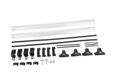 GM Crew Cab Aeroblade Roof Rack Package by Thule in Silver 19331870