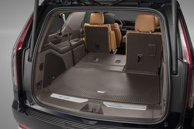 GM Integrated Cargo Liner in Very Dark Atmosphere with Cadillac Logo 84445549