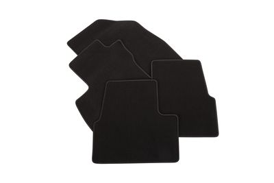 GM First-and Second-Row Carpeted Floor Mats in Jet Black 23375322