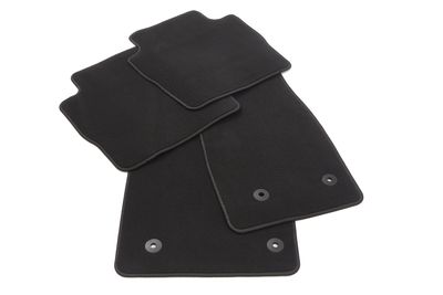 GM First-and Second-Row Carpeted Floor Mats in Jet Black 84591801