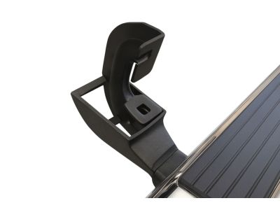 84016710 GM Crew Cab Standard Bed 6-Inch Rectangular Wheel-to-Wheel Assist Steps in Chrome Product Photo 2 of 3